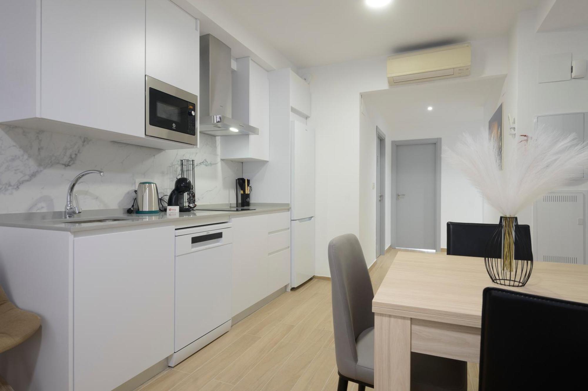 J De La Alhambra Apartment กรานาดา ภายนอก รูปภาพ